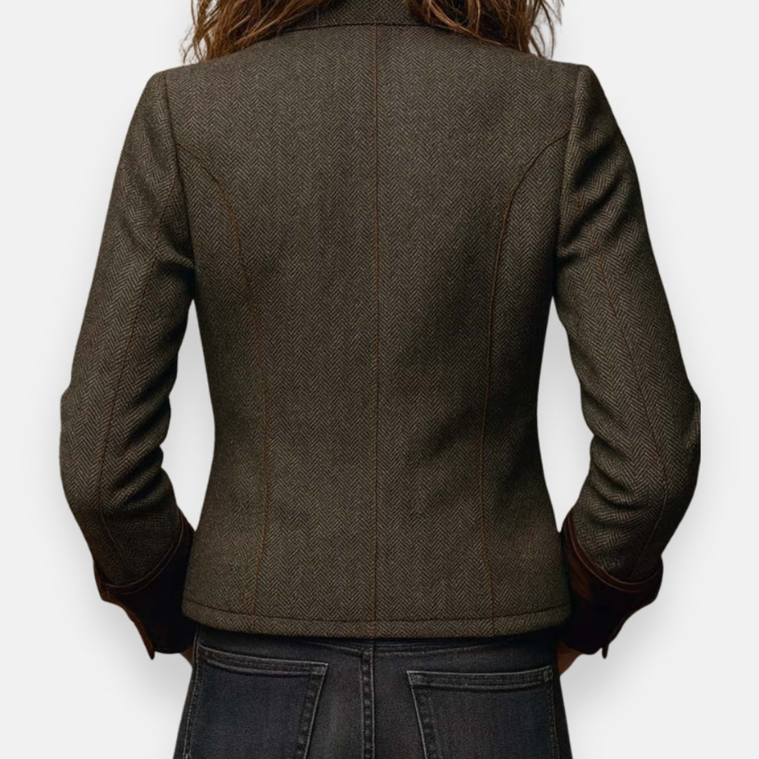 Theodora – Herringbone Tweed Jacket | Structured Everyday Elegance
