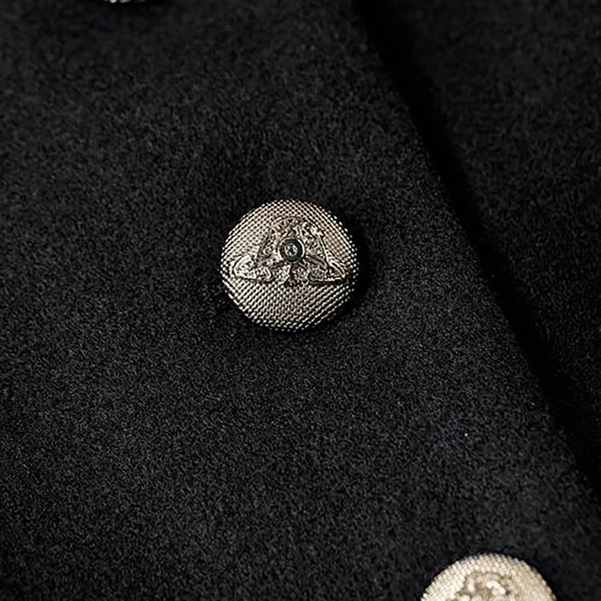 Hannah – Tailored Long Coat | Lapel Collar & Button Front for Winter
