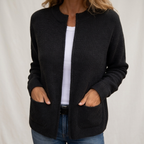 Maeve – Soft Knit Zip-Up Cardigan | Relaxed Fit with Pockets