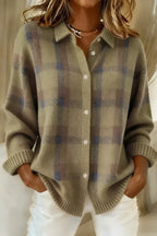 Camellia – Checkered Knit Cardigan | Cozy Plaid Layer for Fall